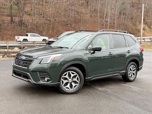 2023 Subaru Forester Premium