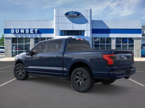 2025 Ford F-150 Lightning Flash