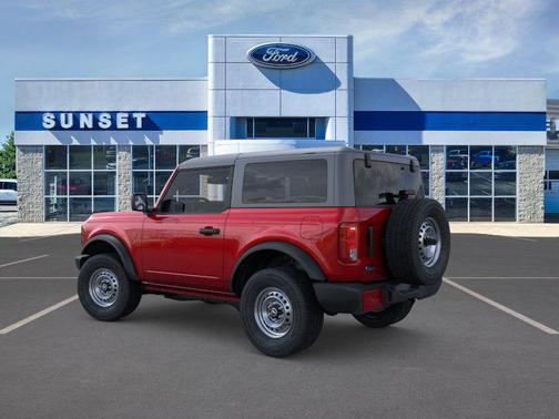 2025 Ford Bronco Base