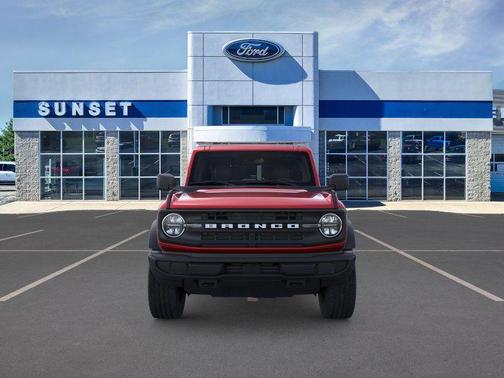 2025 Ford Bronco Base