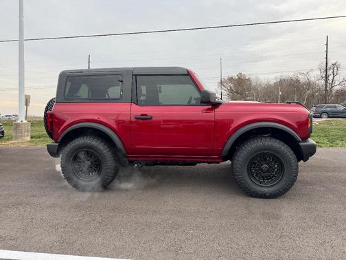 2025 Ford Bronco Base