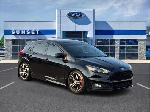 2017 Ford Focus ST