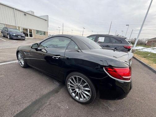 2019 Mercedes-Benz SLC 300 Base