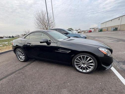 2019 Mercedes-Benz SLC 300 Base