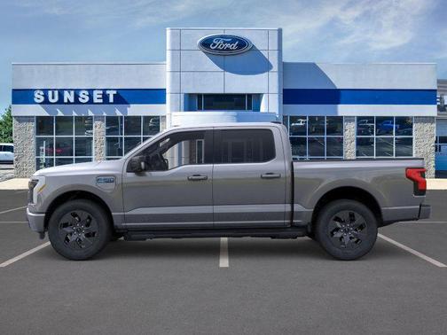 2025 Ford F-150 Lightning Flash