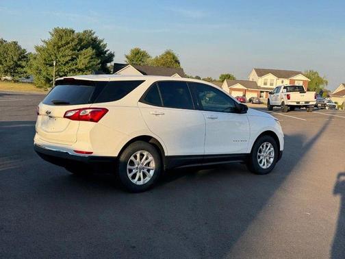 2018 Chevrolet Equinox LS