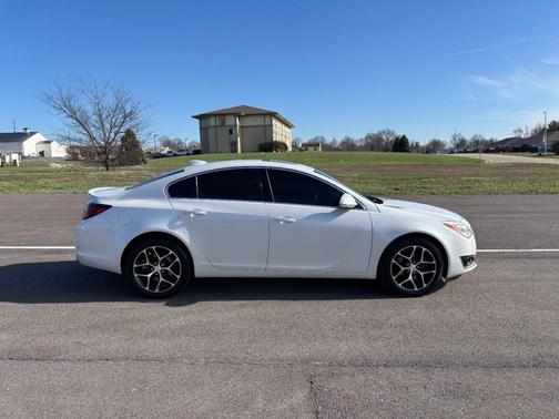 2016 Buick Regal Turbo Sport Touring