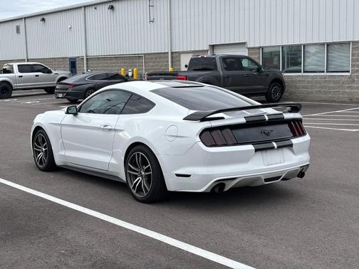 2017 Ford Mustang EcoBoost