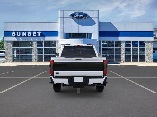 2026 Ford F-350 Platinum