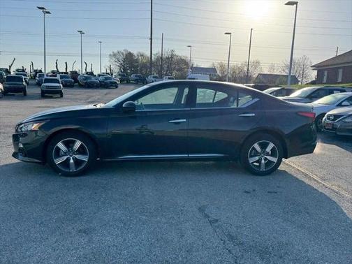 2021 Nissan Altima 2.5 SL