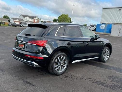 2023 Audi Q5 45 S line Premium Plus