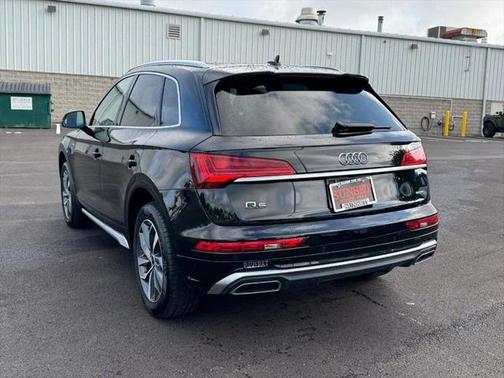 2023 Audi Q5 45 S line Premium Plus