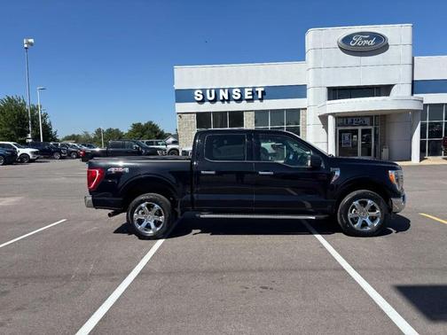 Agate Black Metallic 2023 Ford F-150 XLT
