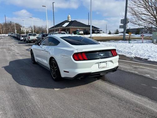 2022 Ford Mustang EcoBoost Premium