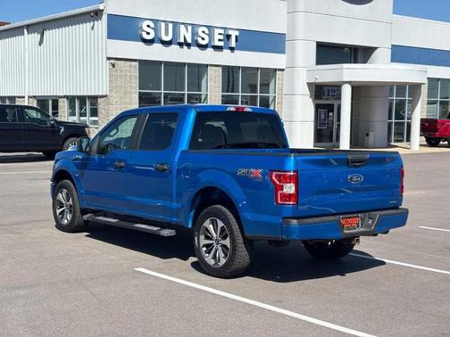 Velocity Blue Metallic 2020 Ford F-150 XL