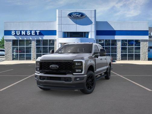Carbonized Gray Metallic 2026 Ford F-350 Lariat