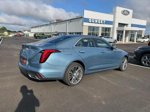 2024 Cadillac CT4 Premium Luxury
