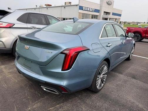 2024 Cadillac CT4 Premium Luxury