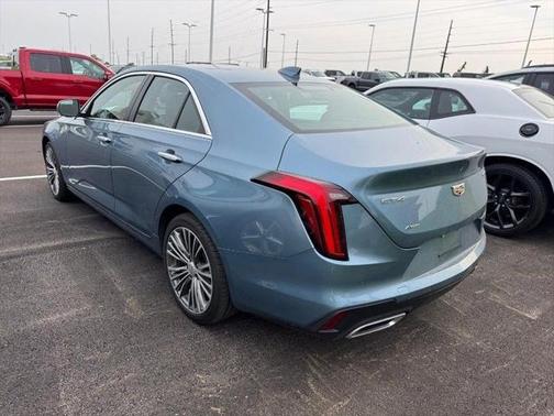 2024 Cadillac CT4 Premium Luxury