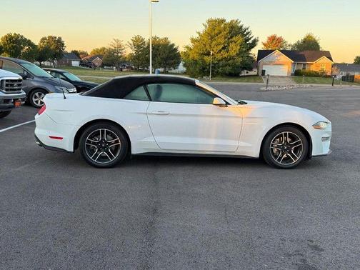 2023 Ford Mustang EcoBoost Premium