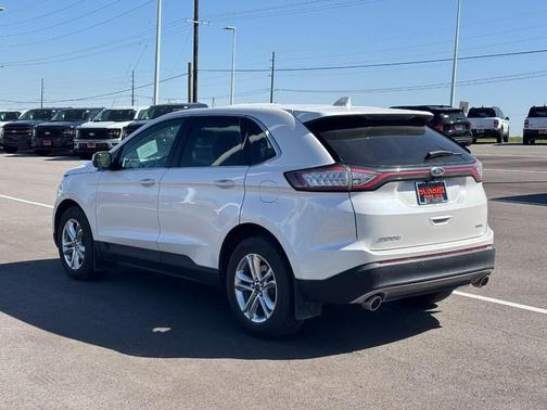 White Platinum Metallic Tri-Coat 2017 Ford Edge SEL