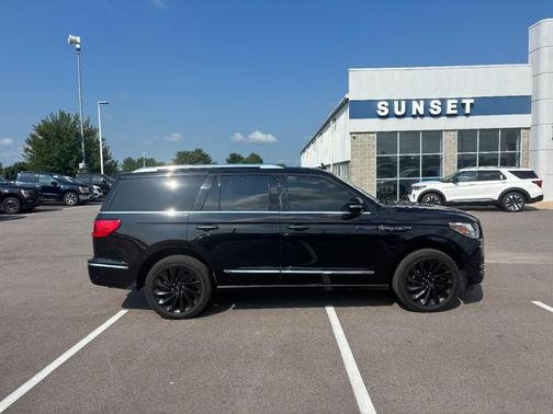 Infinite Black 2021 Lincoln Navigator Reserve