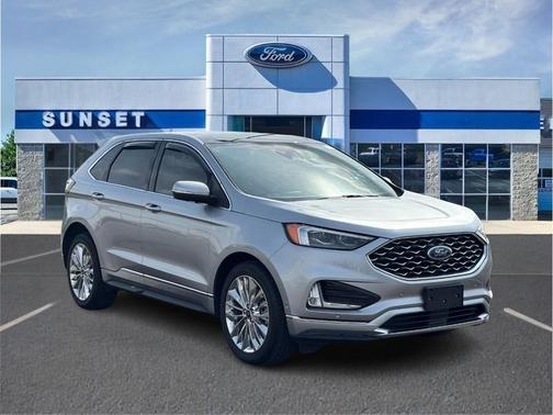 Iconic Silver Metallic 2021 Ford Edge Titanium