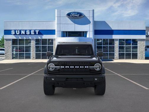 Shadow Black 2026 Ford Bronco Outer Banks
