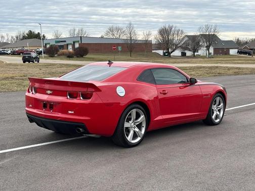 2011 Chevrolet Camaro 2LT