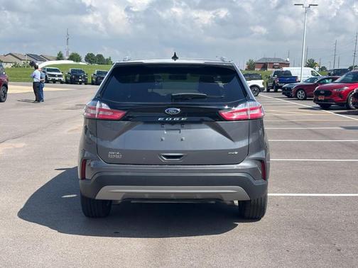 Carbonized Gray Metallic 2024 Ford Edge SEL