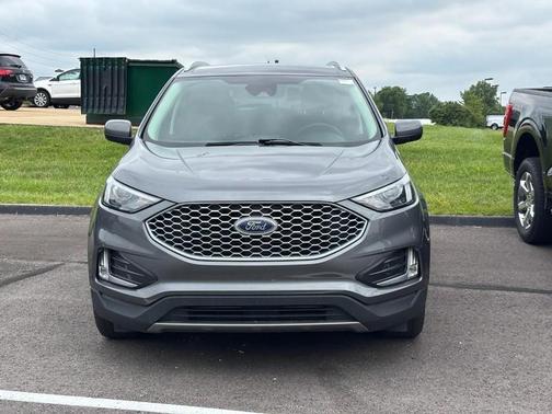 Carbonized Gray Metallic 2024 Ford Edge SEL