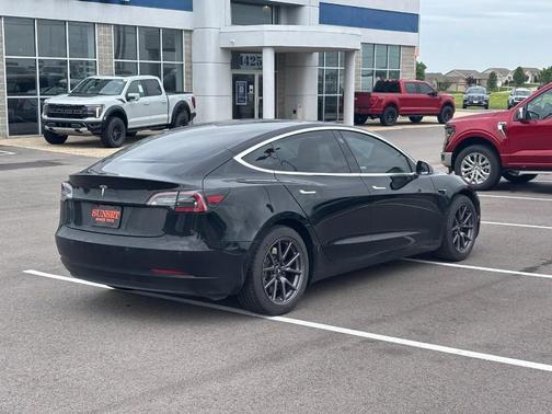 Solid Black 2019 Tesla Model 3 Mid Range