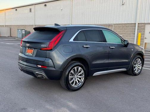 2019 Cadillac XT4 Premium Luxury