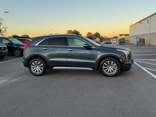 2019 Cadillac XT4 Premium Luxury