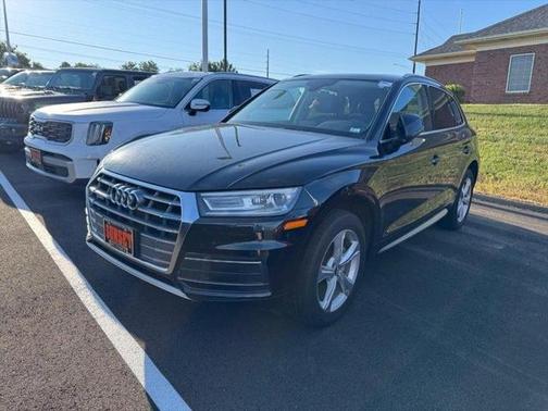 2020 Audi Q5 45 Premium