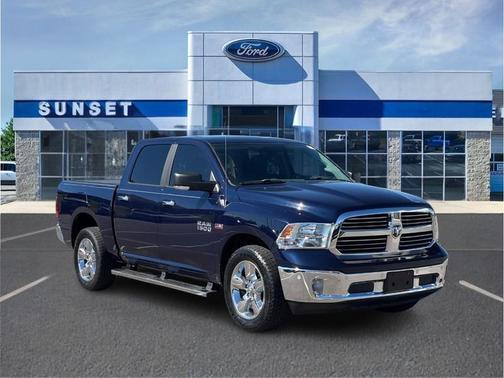 True Blue Pearlcoat 2018 RAM 1500 Big Horn