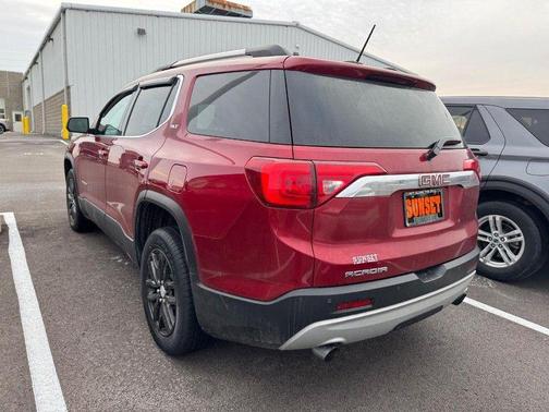 2019 GMC Acadia SLT-1