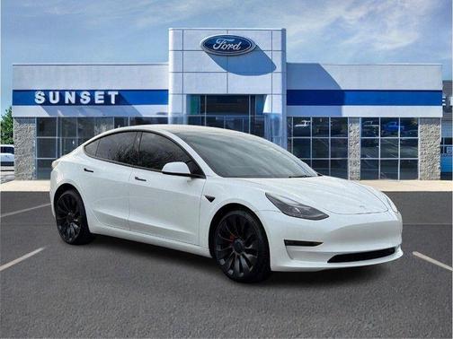 2023 Tesla Model 3 Performance