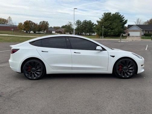 2023 Tesla Model 3 Performance