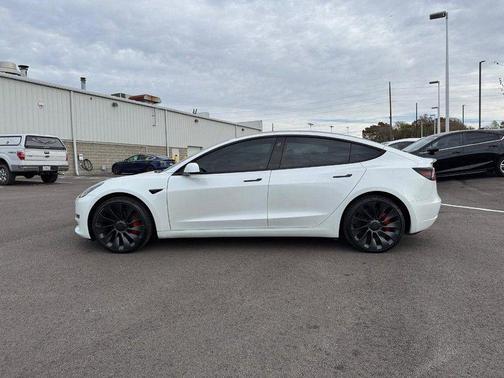 2023 Tesla Model 3 Performance