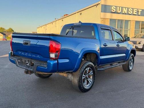 2017 Toyota Tacoma TRD Sport