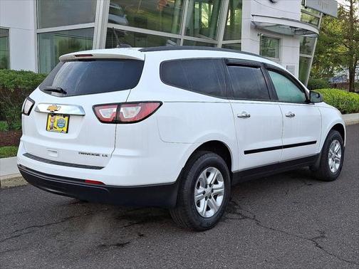 2016 Chevrolet Traverse LS