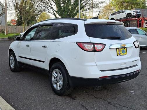 2016 Chevrolet Traverse LS