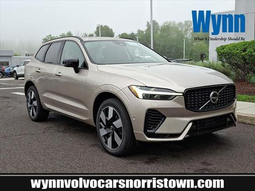 2025 Volvo XC60 Plug-In Hybrid T8 Plus