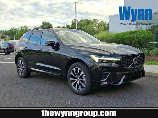 2025 Volvo XC60 B5 Core