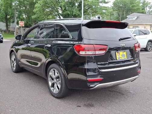 2016 Kia Sorento SX