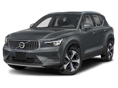 2025 Volvo XC40 Core