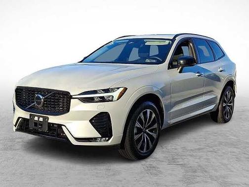 2025 Volvo XC60 Core