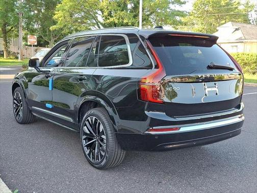2026 Volvo XC90 B6 Plus 7-Seater