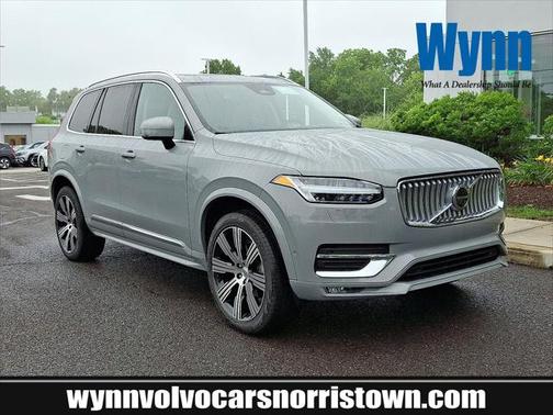 2025 Volvo XC90 B6 Ultra